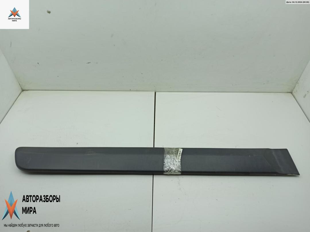 молдинг двери задней правой Dacia (Renault) Logan 2006, 1.6 л., бензин, МКПП, серый, универсал, 8200476577 - фото №1