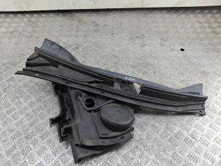 дождевик Mitsubishi Grandis 1 поколение 2004, 2.4 л., бензин, МКПП, чёрный, минивэн, MN167440