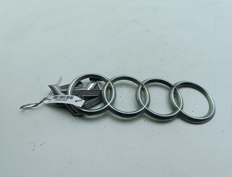 эмблема Audi A4 B5 1997, 1.8 л., бензин, АКПП, красный, седан