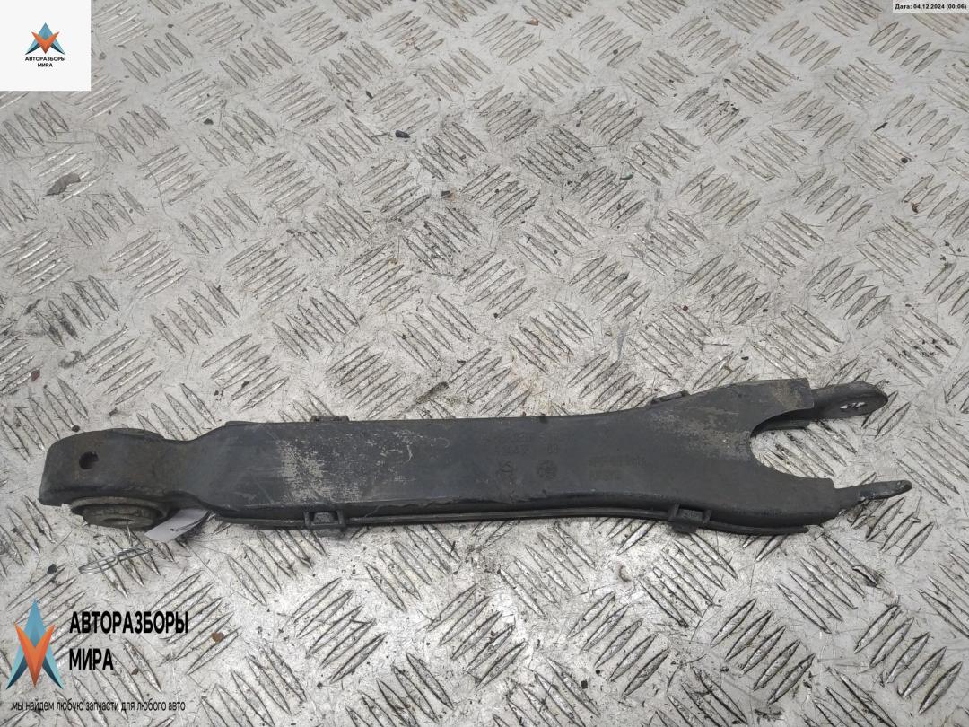 рычаг задний Mercedes-Benz C-Класс W204/S204 2009, 2.2 л., дизель, АКПП, серый, универсал, 2043521288 - фото №1