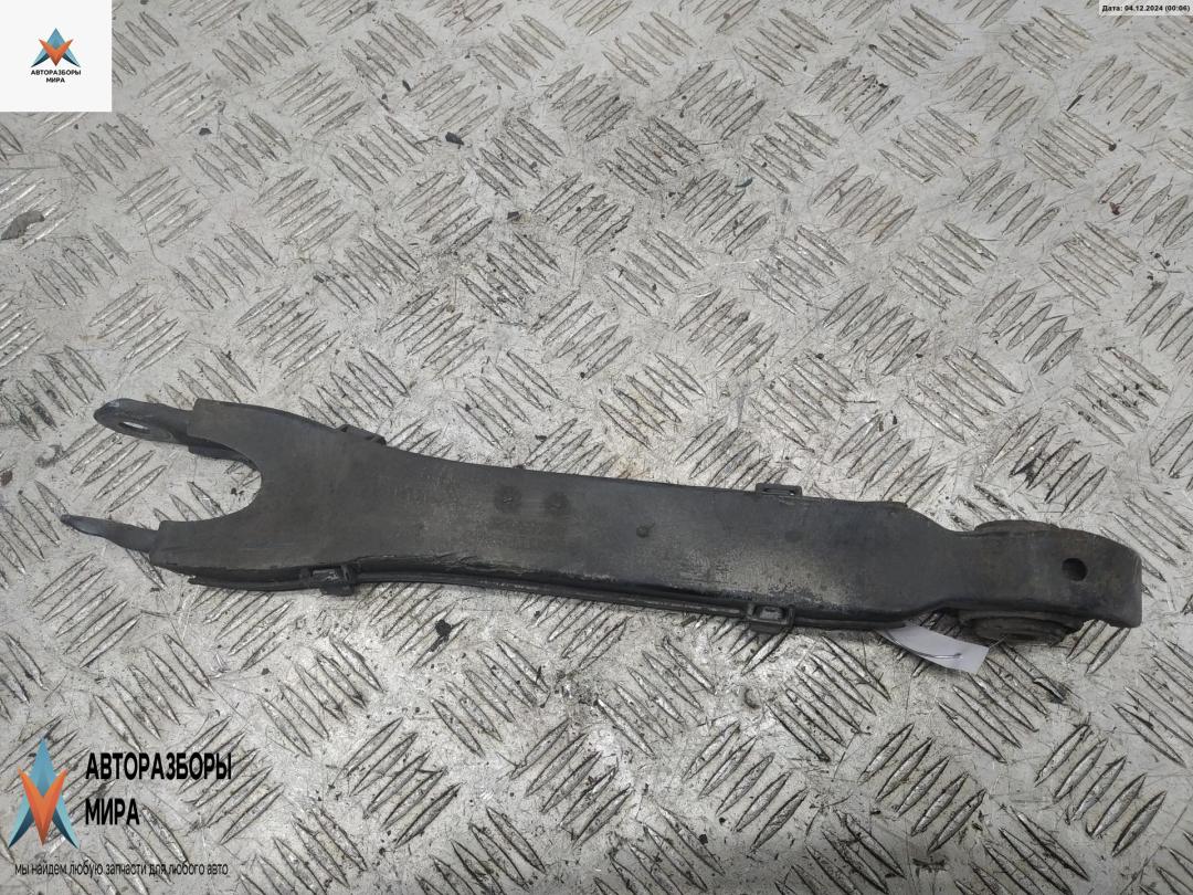 рычаг задний левый Mercedes-Benz C-Класс W204/S204 2009, 2.2 л., дизель, АКПП, серый, универсал, 2043521288 - фото №1