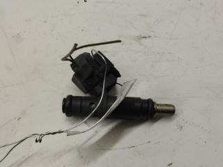 форсунка Audi A4 B6 2004, 2.0 л., бензин, МКПП, чёрный, седан, 06B133551T