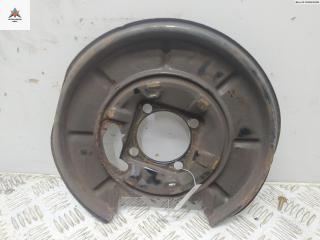 защитный кожух тормозного механизма Mercedes-Benz B-Класс W245 2006, 2.0 л., бензин, АКПП, серый, минивэн, A1699810027