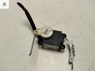 моторчик заслонки печки Renault Koleos 1 поколение 2008, 2.0 л., дизель, МКПП, серый, внедорожник 5 дв., 503752-1180