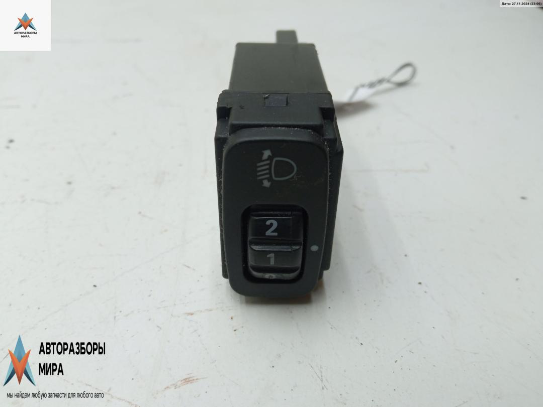 кнопка корректора фар Mitsubishi Grandis 1 поколение 2004, 2.4 л., бензин, МКПП, чёрный, минивэн - фото №1