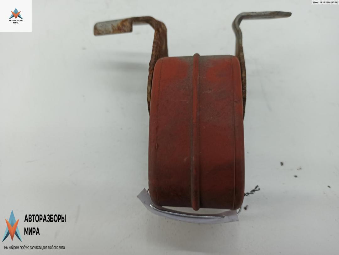 кронштейн глушителя Audi A6 4F/C6 2007, 3.0 л., дизель, АКПП, белый, универсал, 4F0253144D - фото №1