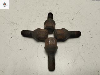 болт колесный Renault Scenic 1 поколение [рестайлинг] 2002, 1.6 л., бензин, МКПП, синий, минивэн, 8200030701