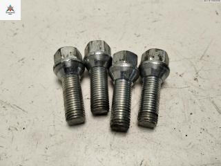 болт колесный Renault Scenic 2 поколение 2004, 1.5 л., дизель, МКПП, серый, минивэн, 8200030701