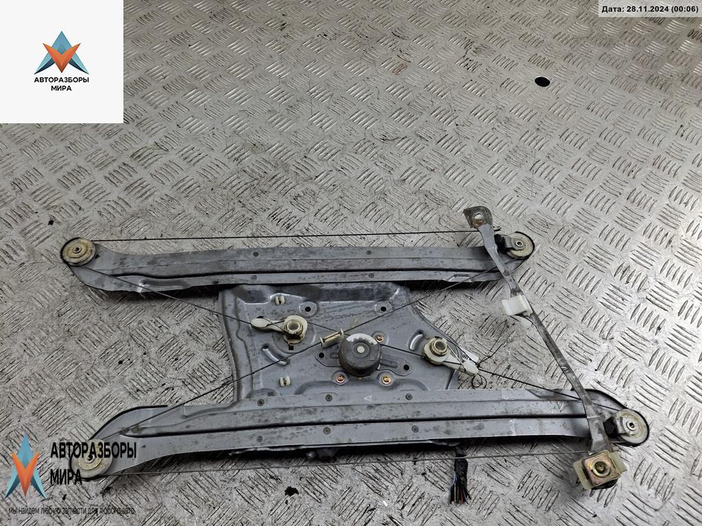 стеклоподъемник электрический передний левый Mitsubishi Grandis 1 поколение 2004, 2.4 л., бензин, МКПП, чёрный, минивэн - фото №1