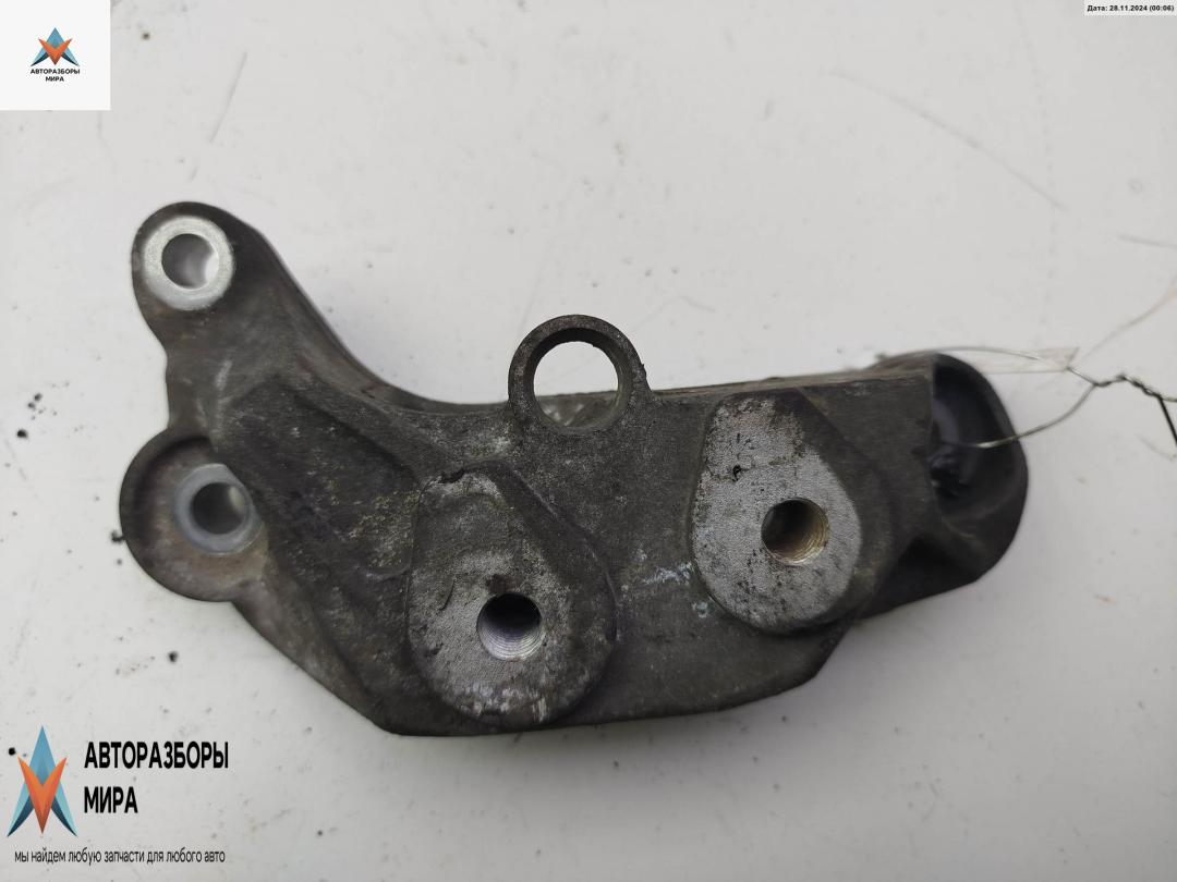 кронштейн КПП Opel Combo 3 поколение (C) 2002, 1.6 л., бензин, МКПП, серый, фургон, 24411042 - фото №1