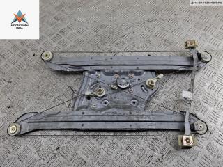 стеклоподъемник электрический передний правый Mitsubishi Grandis 1 поколение 2004, 2.4 л., бензин, МКПП, чёрный, минивэн