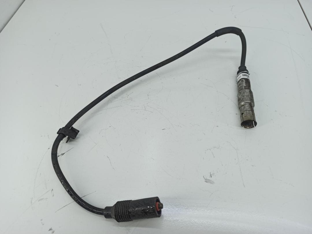 провод высоковольтный Audi A4 B5 1996, 1.6 л., бензин, МКПП, синий, седан, 021035255E