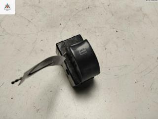 кнопка стеклоподъемника переднего правого Renault Koleos 1 поколение 2008, 2.0 л., дизель, МКПП, серый, внедорожник 5 дв., 25411JY00A