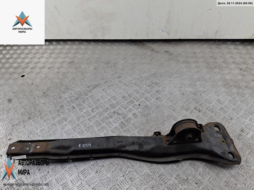 подрамник передний Mitsubishi Grandis 1 поколение 2004, 2.4 л., бензин, МКПП, чёрный, минивэн - фото №1