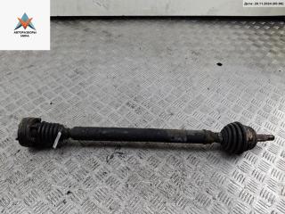 полуось передняя правая (приводной вал, ШРУС) Volkswagen Golf 3 поколение 1995, 1.4 л., бензин, МКПП, серый, хетчбэк 3 дв.