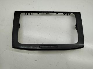 накладка на торпедо (консоль) Volkswagen Passat B6 2006, 1.6 л., бензин, МКПП, серый, универсал, 3C0858069M