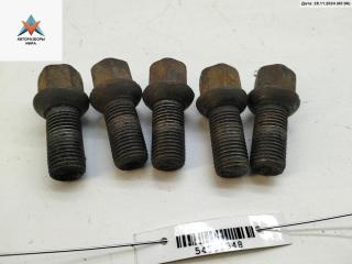 болт колесный Volkswagen Golf 4 поколение 2000, 1.4 л., бензин, МКПП, красный, хетчбэк 5 дв., 8D0601139D