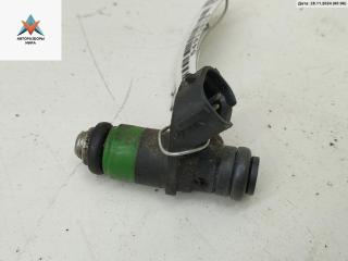 форсунка Volkswagen Polo 4 поколение [рестайлинг] 2005, 1.2 л., бензин, МКПП, чёрный, хетчбэк 3 дв., 03E906031