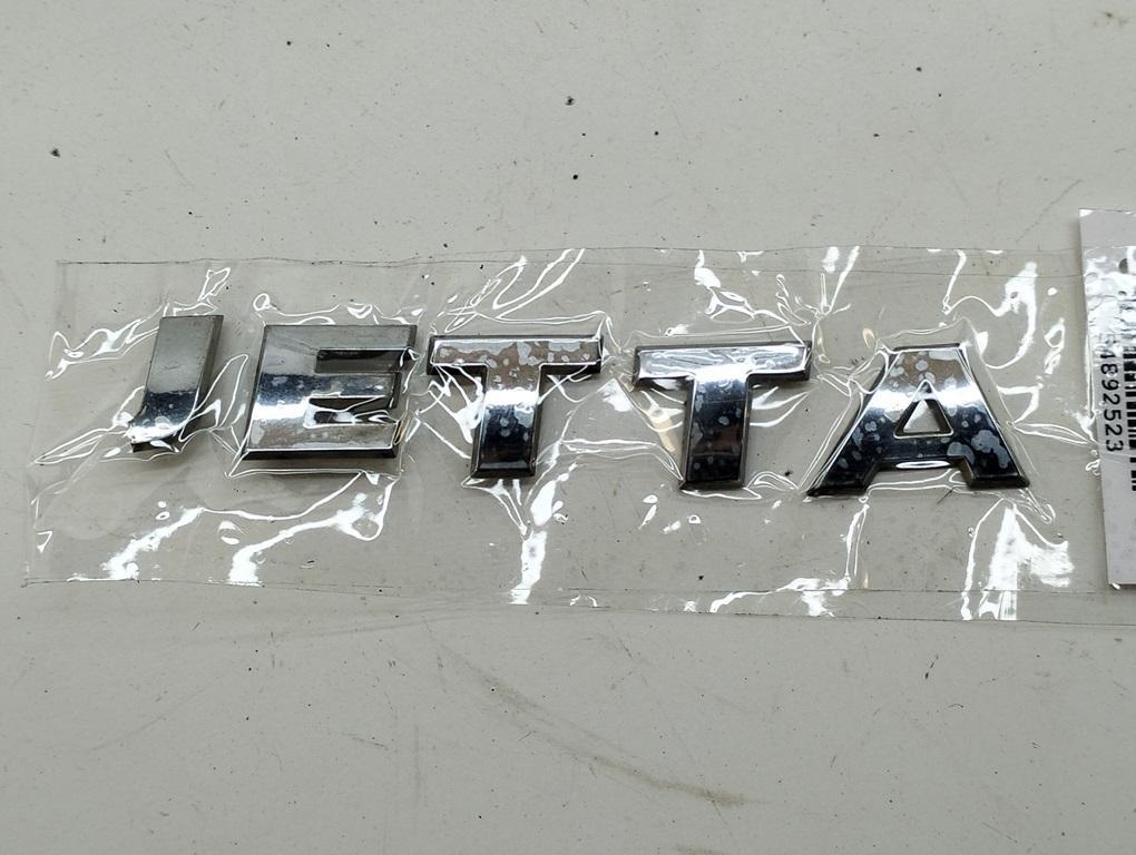 эмблема Volkswagen Golf-6 2011, 2.0 л., дизель, МКПП, чёрный, универсал, JETTA