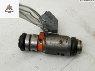 форсунка Volkswagen Golf 4 поколение 2001, 1.4 л., бензин, МКПП, серый, хетчбэк 5 дв., 036031G