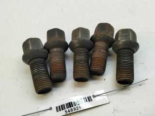 болт колесный Volkswagen Passat B6 2006, 2.0 л., дизель, МКПП, серый, универсал, 8D0601139D