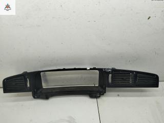 дефлектор обдува салона Volkswagen Passat B4 1996, 1.6 л., бензин, МКПП, красный, универсал