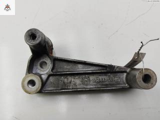 кронштейн двигателя Opel Omega B [рестайлинг] 2002, 2.2 л., бензин, АКПП, чёрный, универсал, 90499200