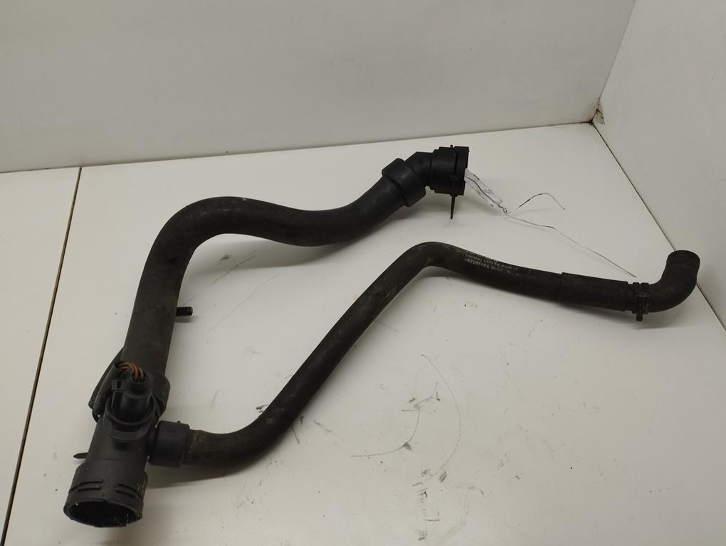 патрубок радиатора Audi A6 C5 1998, 1.8 л., бензин, 4B0121049H