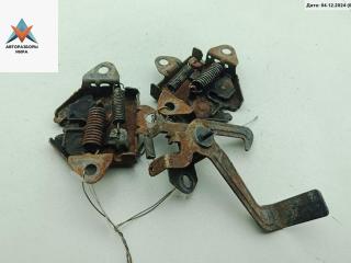 замок капота Mazda Xedos 9 1 поколение [2-й рестайлинг] 2002, 2.5 л., бензин, АКПП, серый, седан