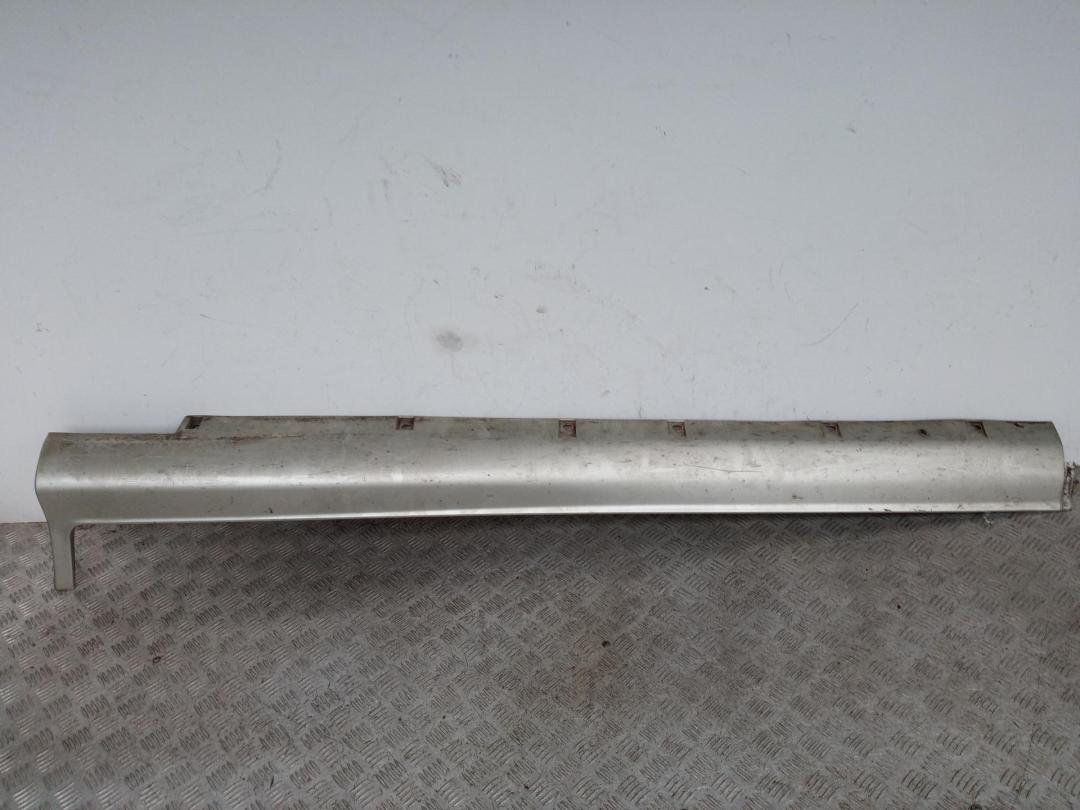 Накладка на порог наружная левая Mazda Xedos 9 2002, серый, седан, T00151PR1