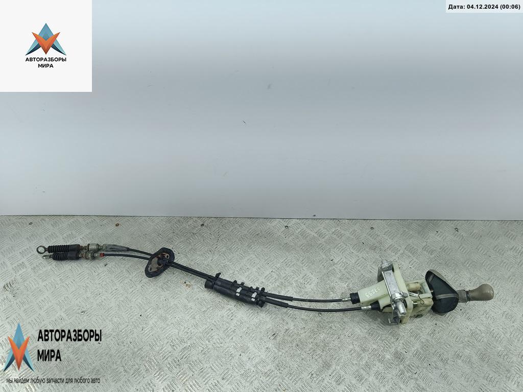 кулиса Mitsubishi Grandis 1 поколение 2004, 2.4 л., бензин, МКПП, чёрный, минивэн - фото №1