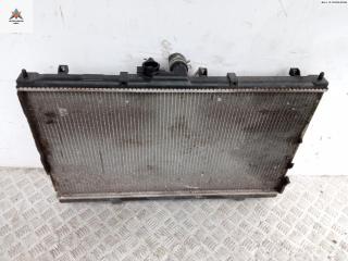 радиатор охлаждения Mitsubishi Space Runner 2 поколение 2000, 2.4 л., бензин, МКПП, красный, минивэн