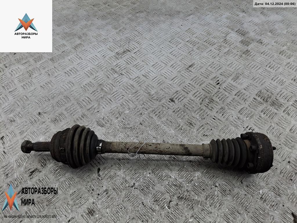 полуось передняя левая (приводной вал, ШРУС) Volkswagen Golf 3 поколение 1997, 1.6 л., бензин, МКПП, красный, хетчбэк 5 дв. - фото №1