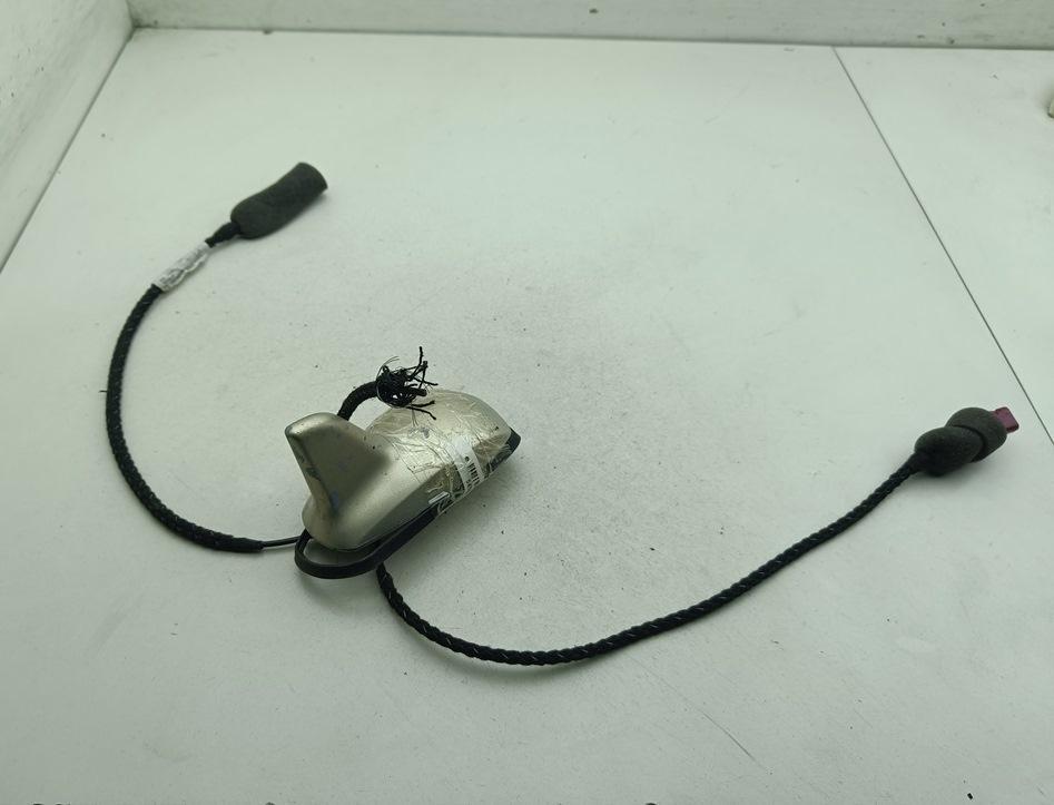 антенна Mercedes-Benz E W212 2010, 3.0 л., дизель, АКПП, бежевый, универсал, 2118209075