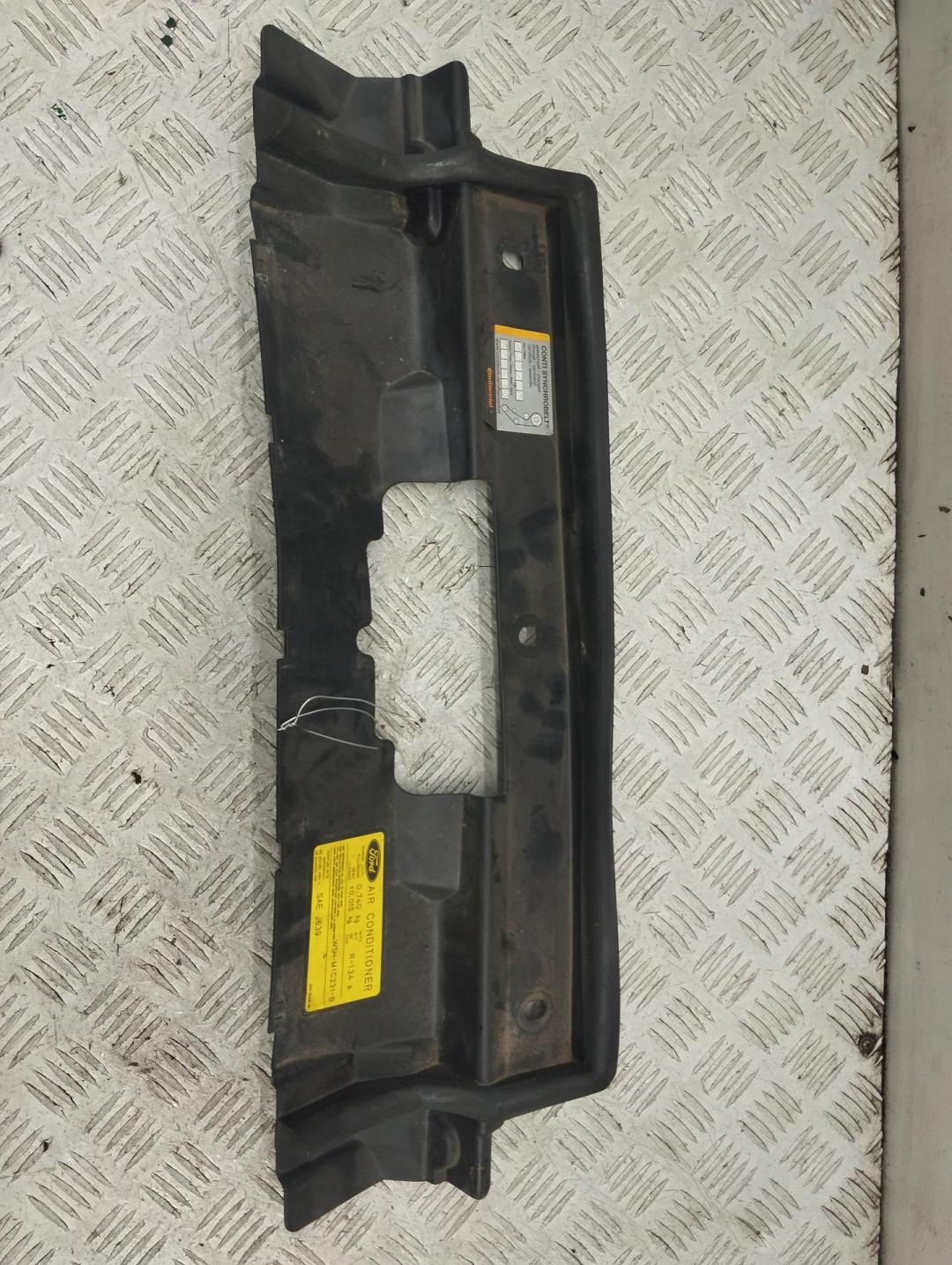 накладка декоративная Ford Mondeo II 2000, 1.8 л., бензин, универсал, 96BG8327AL