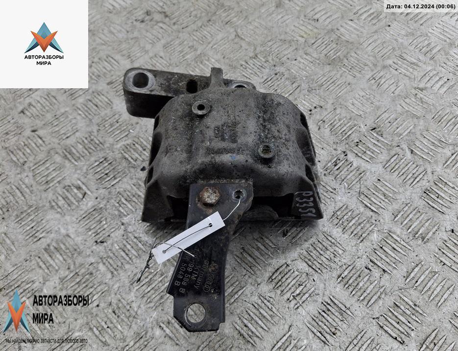 подушка крепления двигателя Volkswagen Golf 4 поколение 1999, 1.6 л., бензин, МКПП, серый, универсал - фото №1