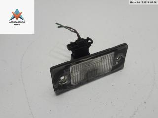 подсветка номера Volkswagen Golf 4 поколение 2003, 1.9 л., дизель, МКПП, серый, универсал, 1J5943