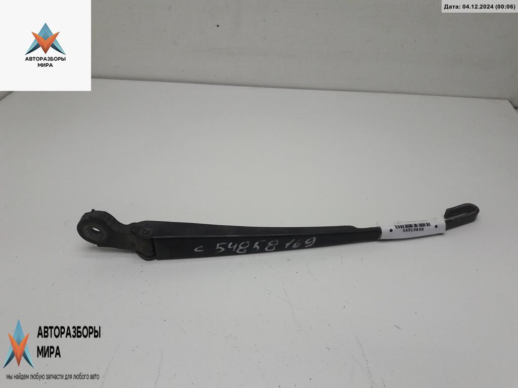 Щеткодержатель (поводок стеклоочистителя) задний Volkswagen Golf 4 поколение 2003, 1.9 л., дизель, МКПП, серый, универсал - фото №1