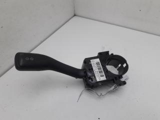 переключатель поворотов Volkswagen Golf 4 поколение 1999, 1.6 л., бензин, МКПП, зелёный, хетчбэк 5 дв., 8L0953513G