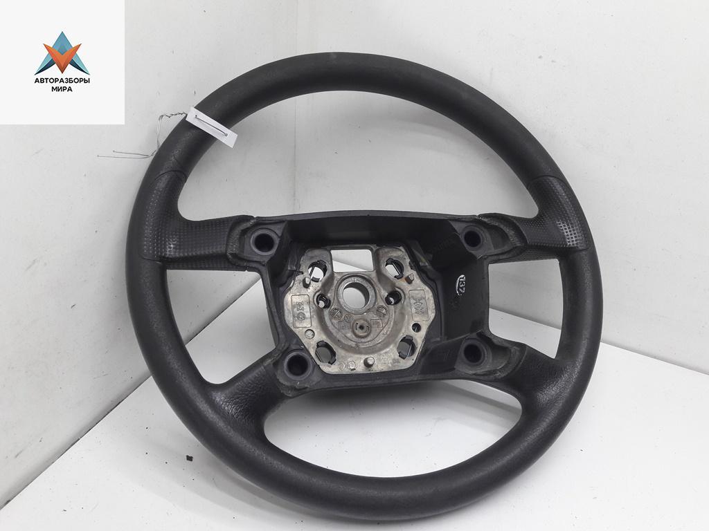 руль Volkswagen Caddy 3 поколение 2005, 2.0 л., дизель, МКПП, белый, фургон - фото №1