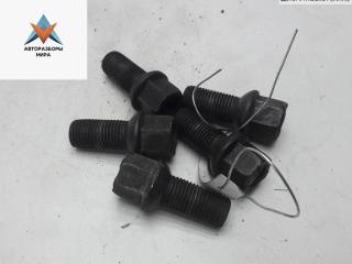 болт колесный Volkswagen Polo 4 поколение [рестайлинг] 2005, 1.2 л., бензин, МКПП, серый, хетчбэк 3 дв.