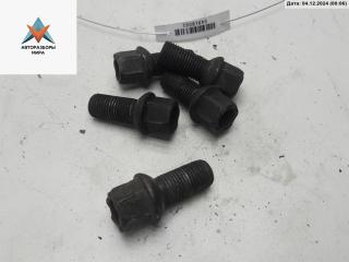 болт колесный Volkswagen Golf 4 поколение 2001, 1.4 л., бензин, МКПП, серый, хетчбэк 5 дв.