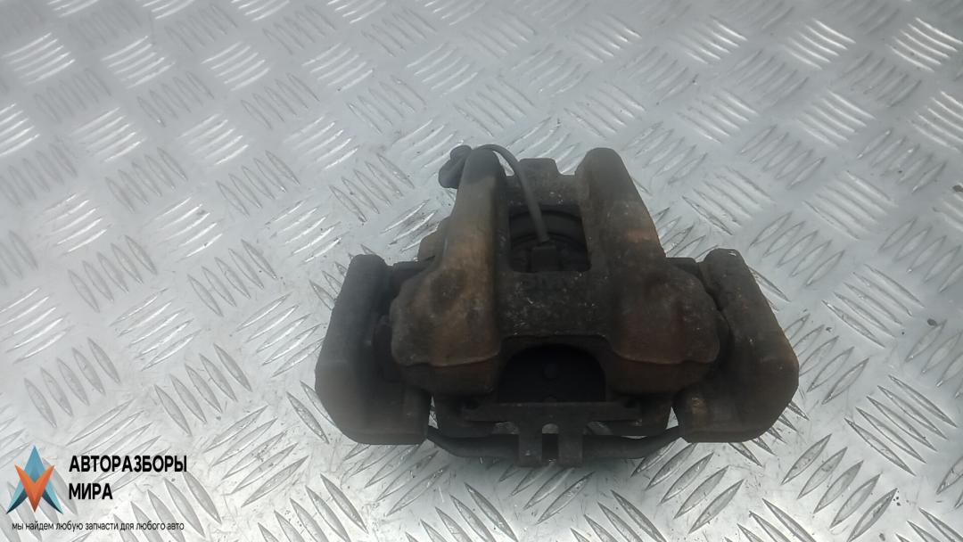 суппорт задний правый BMW 4 серия F32/F33/F36 2016, 2.0 л., 420d, дизель, АКПП, седан - фото №1