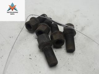 болт колесный Volkswagen Passat B6 2006, 2.0 л., бензин, МКПП, серый, универсал