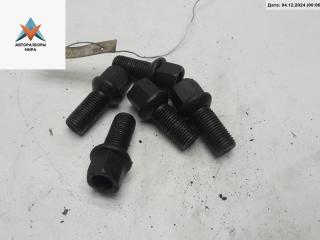 болт колесный Volkswagen Passat B5 1999, 1.8 л., бензин, МКПП, синий, универсал