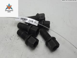 болт колесный Volkswagen Polo 4 поколение [рестайлинг] 2005, 1.2 л., бензин, МКПП, серый, хетчбэк 3 дв.