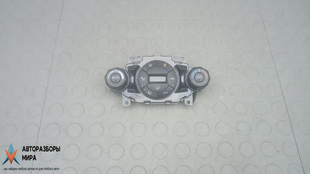 блок управления печки / климат-контроля Ford EcoSport 2 поколение 2015, 1.5 л., дизель, МКПП, внедорожник 5 дв. - фото №1