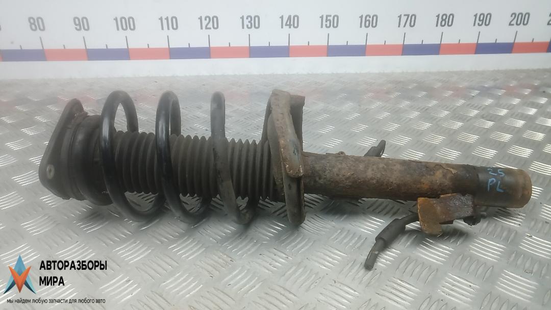 Стойка Ford Kuga 1 поколение 2010, 2.0 л., TDCi 4x4, дизель, МКПП, внедорожник 5 дв. - фото №1