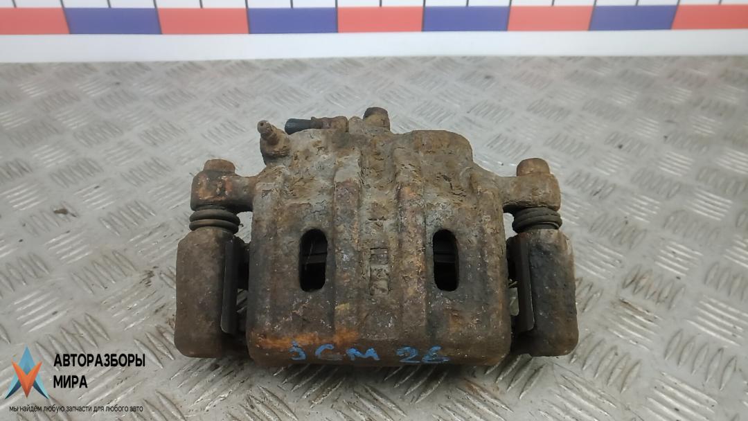 суппорт передний правый Peugeot 4007 1 поколение 2007, 2.2 л., дизель, МКПП, внедорожник 5 дв. - фото №1