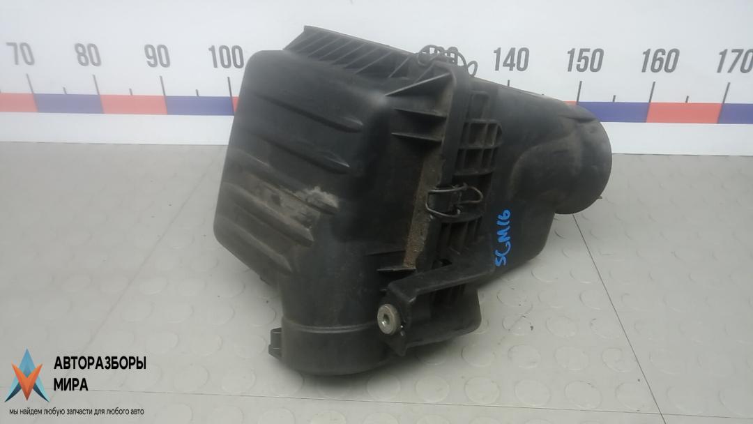 корпус воздушного фильтра Chrysler 300C 1 поколение 2007, 3.0 л., дизель, АКПП, универсал - фото №1